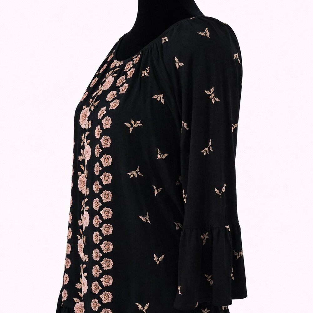 NWOT Style & Co Black Top w/ Gold Floral Detail Size M - Picture 8 of 12
